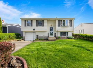 181 Le Havre Dr, Cheektowaga, NY 14227