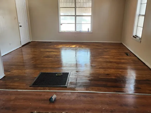 617 2nd Ave NW, Ardmore, OK 73401