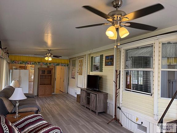 4th image of 155 Sacramento River Dr