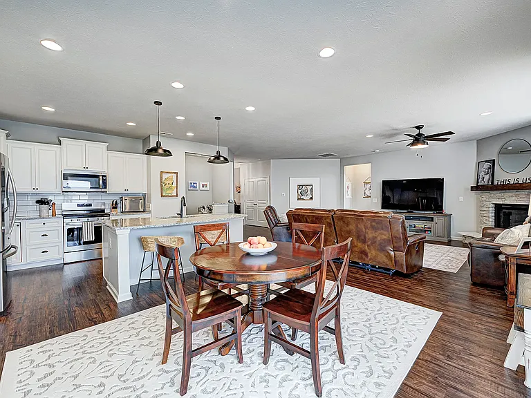 5417 Aster Dr — Photo 17