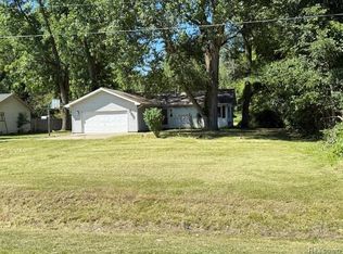 3937 Curtis Rd, Birch Run, MI 48415