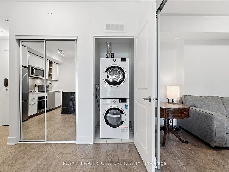 543 Richmond St W #415 — Photo 21