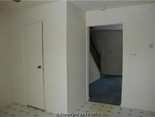 2nd image of 10209 Green Willow Ave