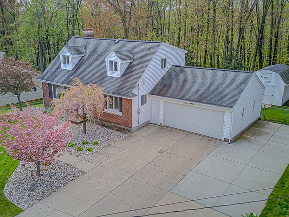 5th image of 4901 Brookgate Dr NW