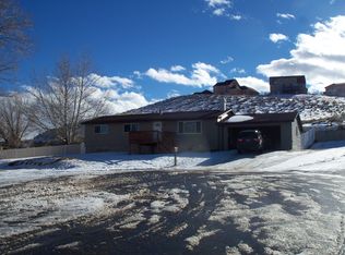 155 Arapahoe Cir, Green River, WY 82935