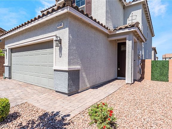 4th image of 6590 Meadow Lakes Ct
