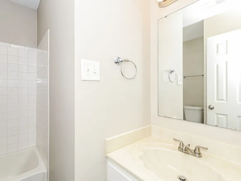 6715 Everbloom Ln — Photo 15