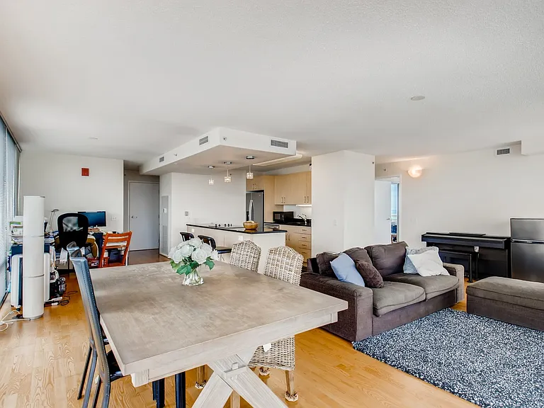 800 Elgin Rd #1421 — Photo 3