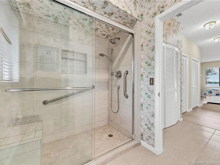 2560 NW Seagrass Dr #6B — Photo 18