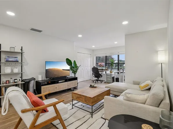 2926 S University Dr APT 6204, Fort Lauderdale, FL 33328