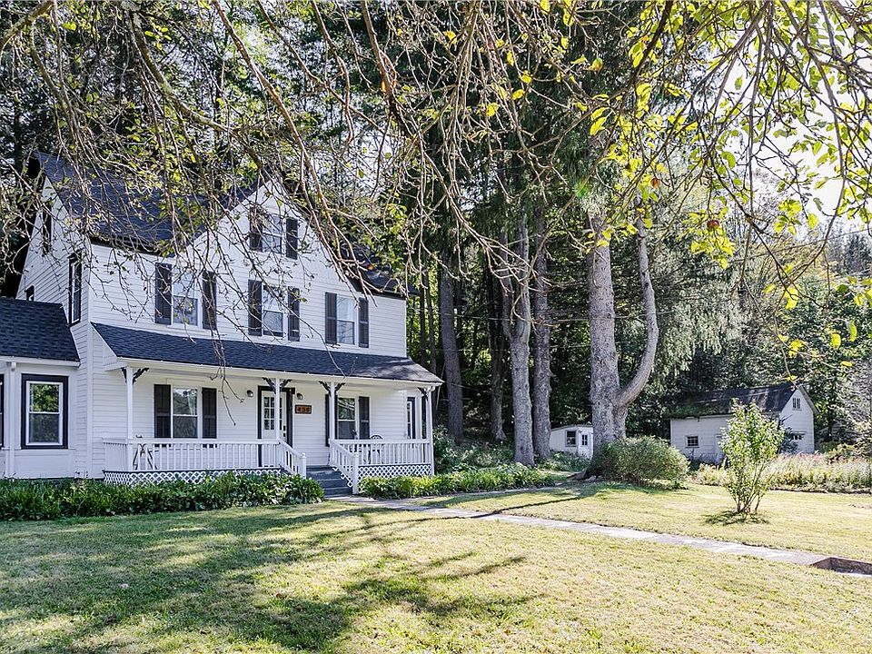 1st image of 438 Dry Brook Rd
