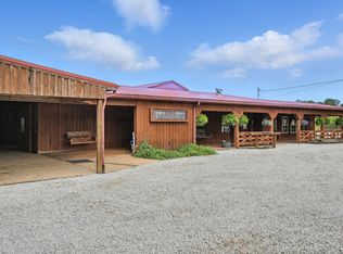 1880 Clydeton Rd, Waverly, TN 37185