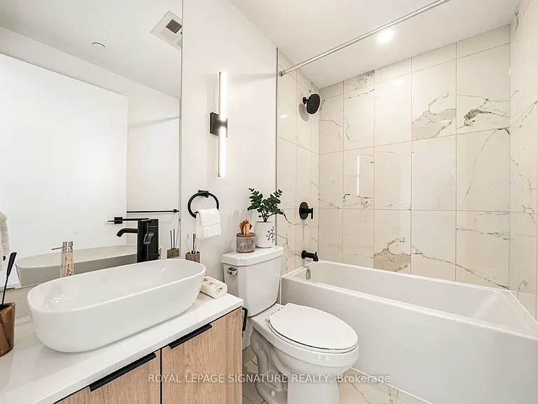 1185 Dupont St #2510 — Photo 12
