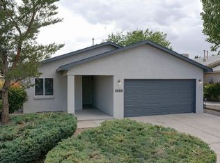 652 Santa Fe Meadows Dr NE, Rio Rancho, NM 87144