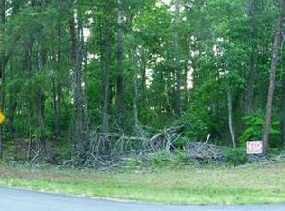 102 Timberlake Dr, Inman, SC 29349