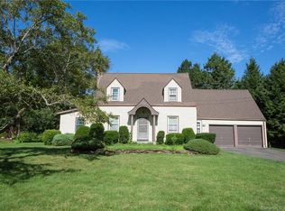 59 West St, Bloomfield, CT 06002