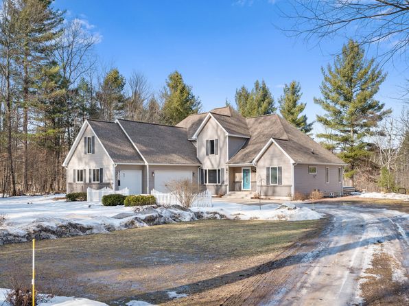20202 Indian Dr, Paris, MI 49338
