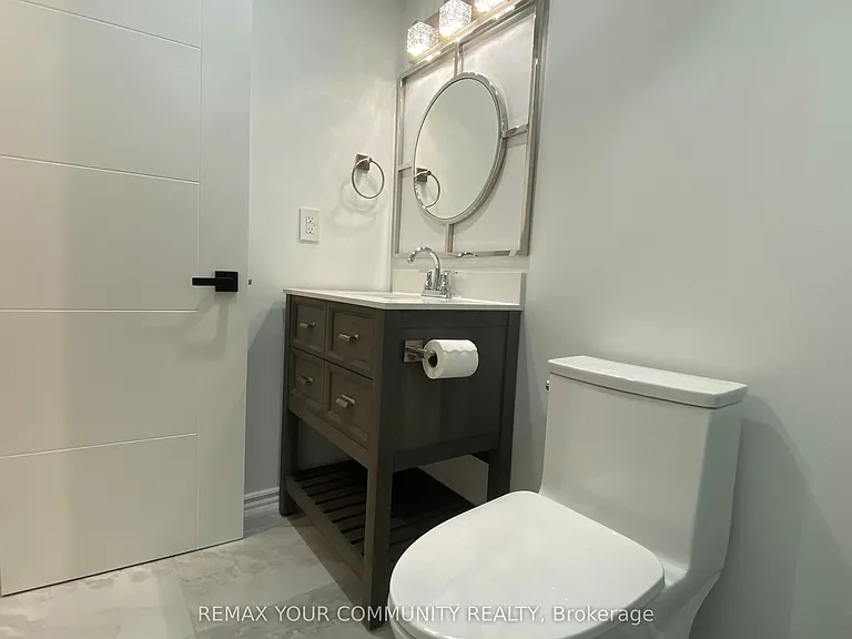 134 Kemano Rd #BASEMENT — Photo 15