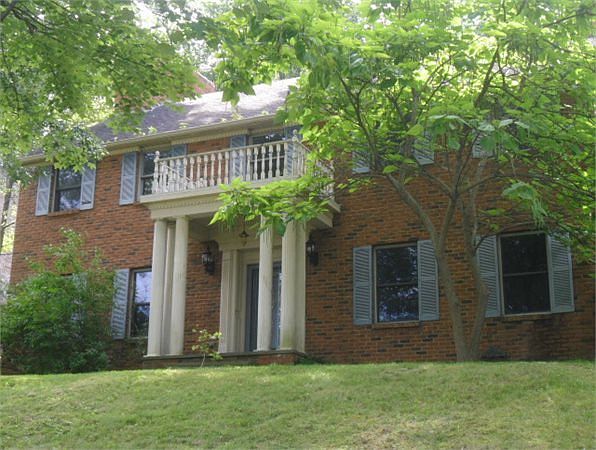 1st image of 3374 Douglas Dr