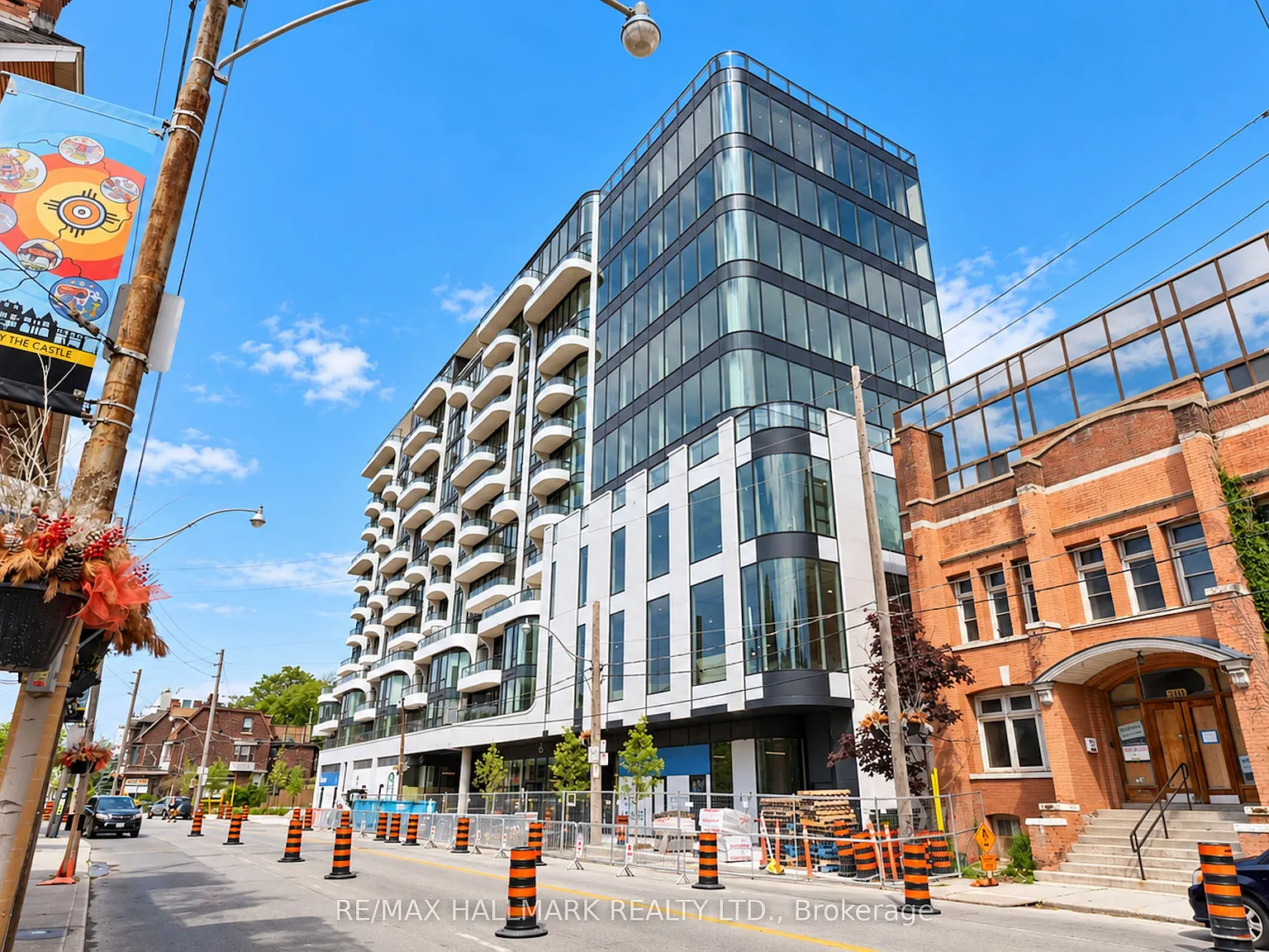 2 bed, $4,350 — Photo 1