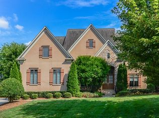 6915 Colonial Rea Ct, Charlotte, NC 28226