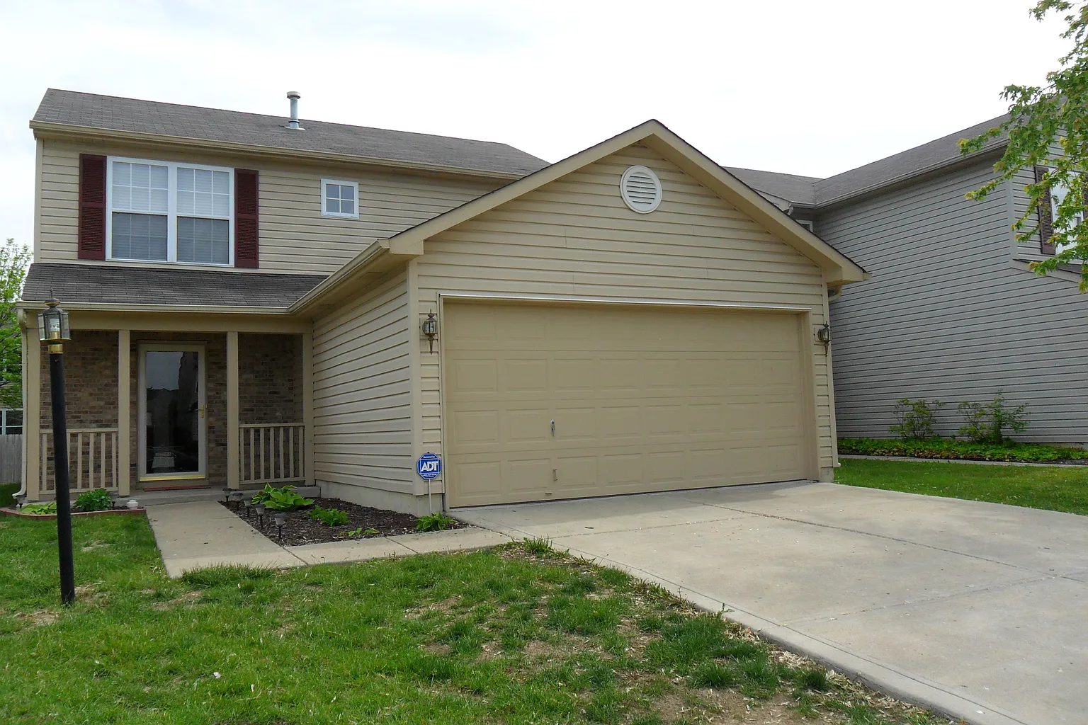 10347 Kensil St photo 1