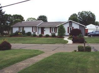 1301 N 14th St, Cambridge, OH 43725