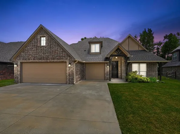 12116 E 69th St N, Owasso, OK 74055