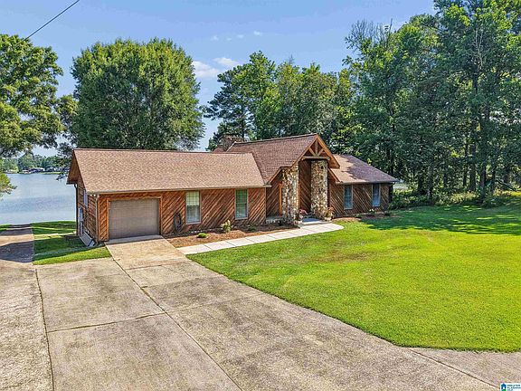 4th image of 38 Sunset Cir