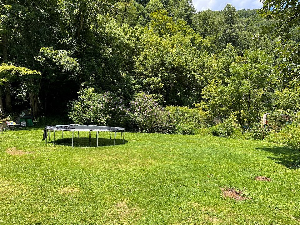 3177 Shelby Dry Frk, Shelbiana, KY 41562 MLS 118860 Zillow