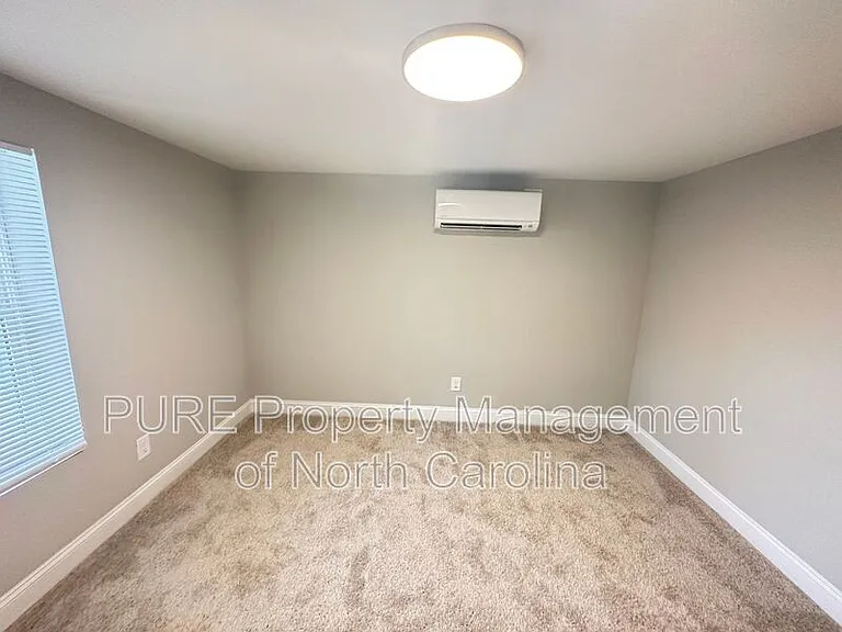 3345 E Ridge Rd — Photo 29