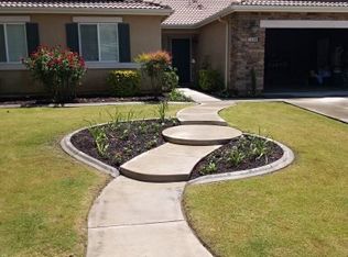 12209 Hill Country Dr, Bakersfield, CA 93312