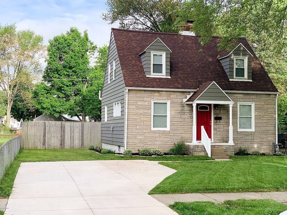 1st image of 422 N 16th St