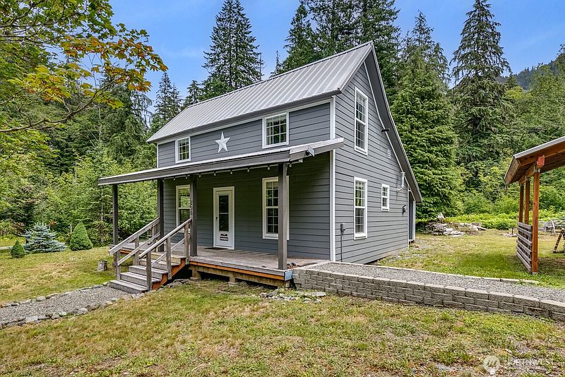 5th image of 204 Whitton Avenue
