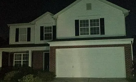 4 bed, 2.5 bath, 1965 sqft, $2,200 — Photo 4
