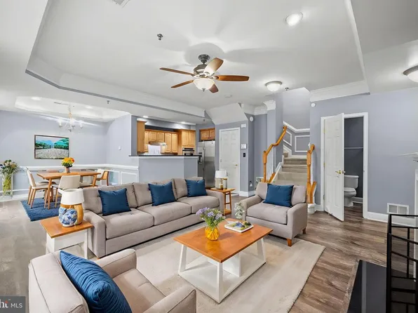 7141 Mason Grove Ct #18, Alexandria, VA 22306