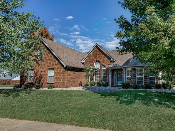 340 Gleneagles Way, Versailles, KY 40383