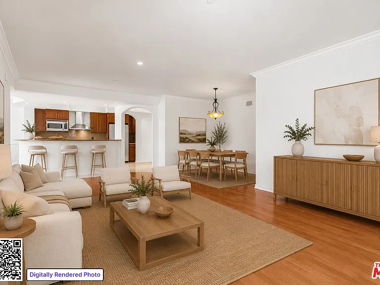 1000 Granville Ave #404 — Photo 4