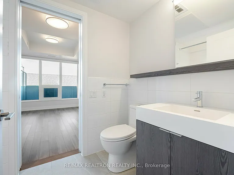 2525 Bathurst St #410 — Photo 10