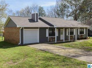 105 Pebble Ln, Alabaster, AL 35007