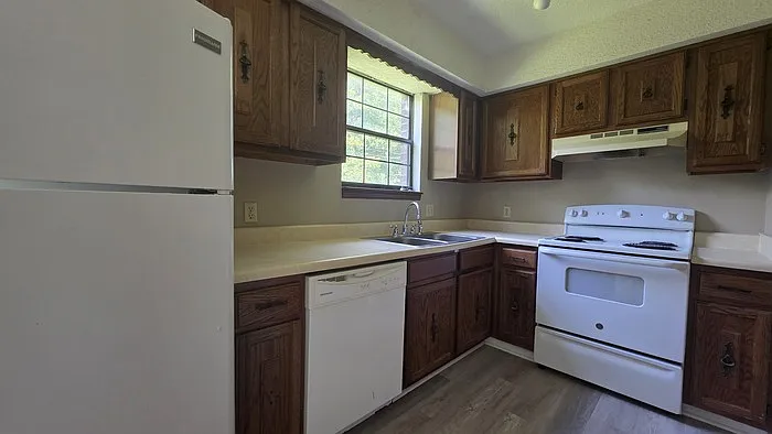 1507 Linden St #3 — Photo 2