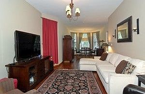 2nd image of 3819 N Kenmore Ave #1