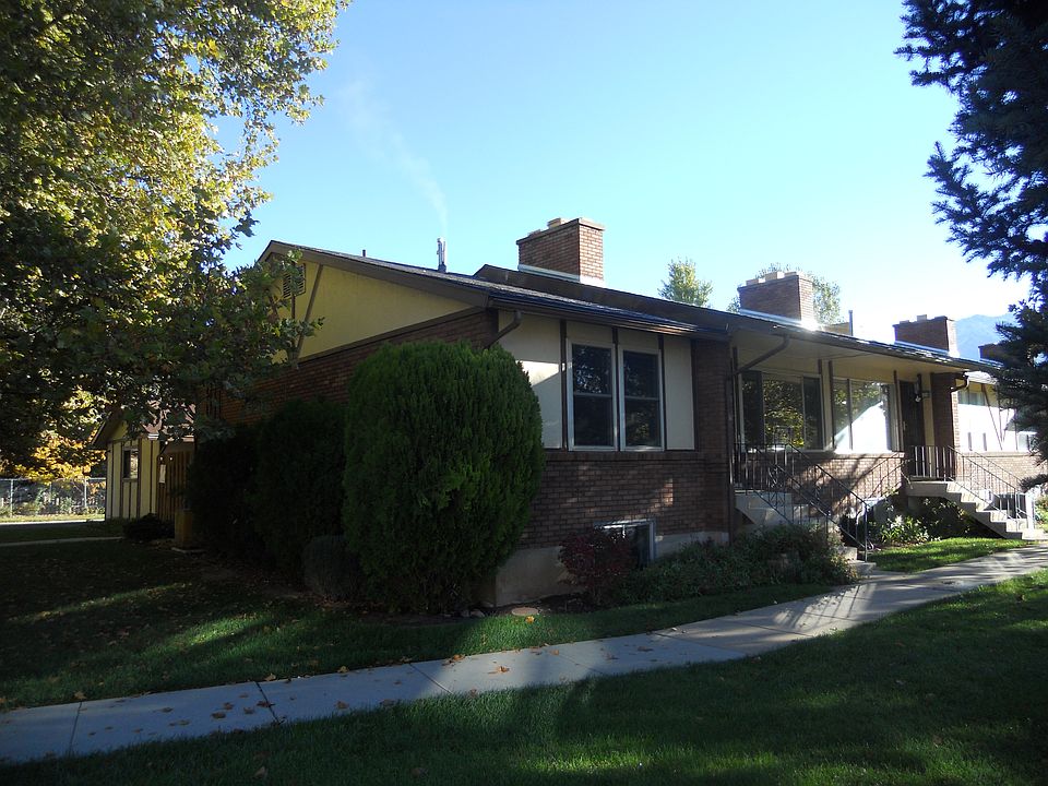 2nd image of 647 W Brookshire Dr #1