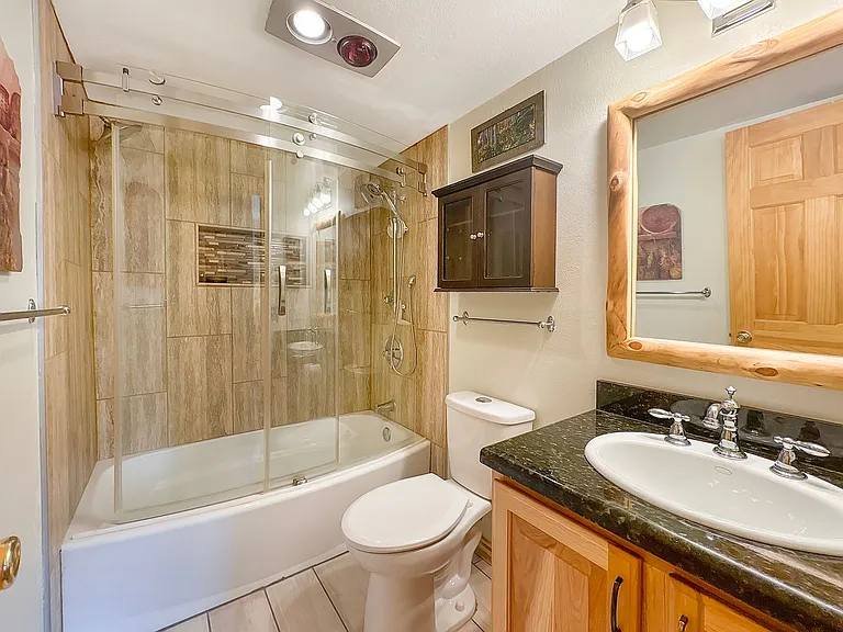 550 S French St #103 — Photo 4