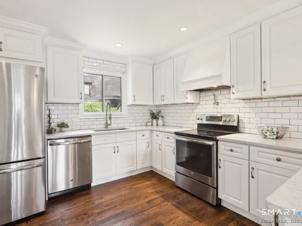 122 Heritage Village #B, Southbury, CT 06488