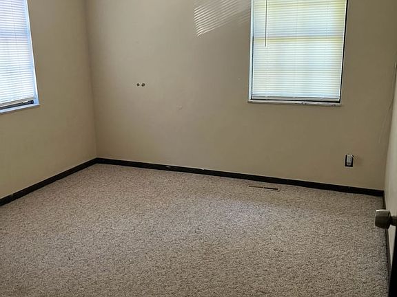 2nd image of 164 N Hills Dr