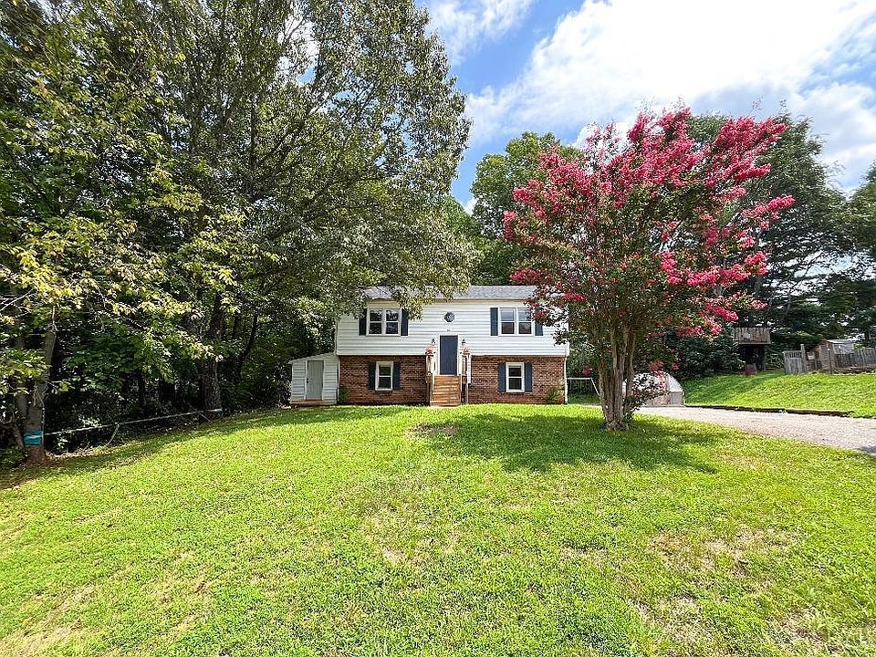 1st image of 104 Settlement Dr