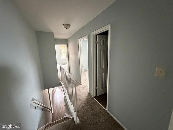 4th image of 2845 Harlem Ave