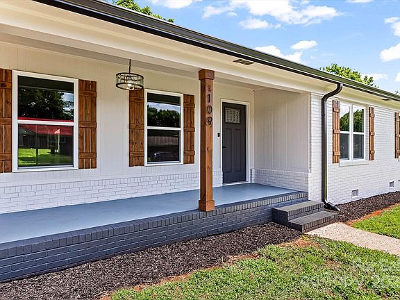 4th image of 109 Robin Ln