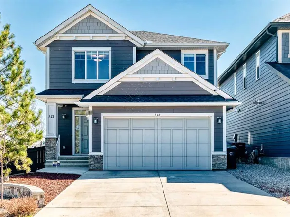 312 W Auburn Shores Way SE, Calgary, AB T3M 2E8